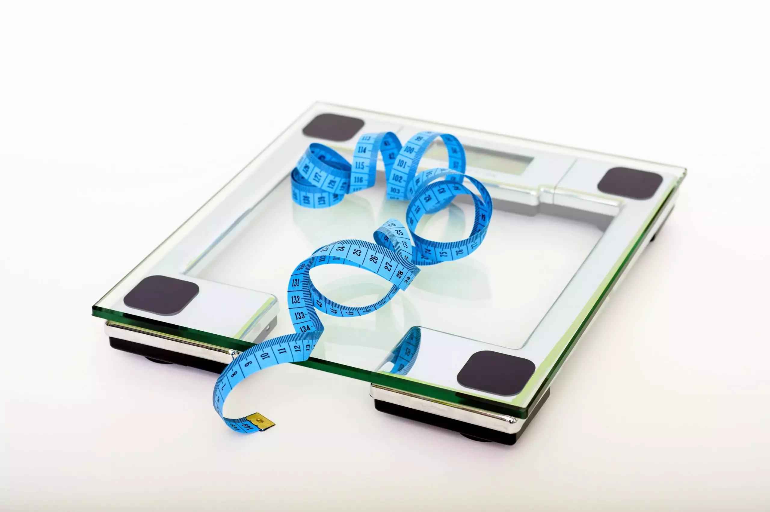 Scale and ruler to measure weight gain from fibroids